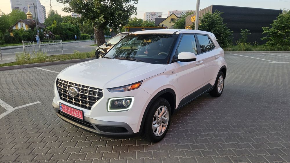 Hyundai venue 2022рік 1.6 бензин автомат