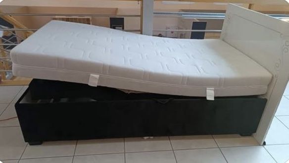 Elektrycznie podnoszone łóżko 100x200