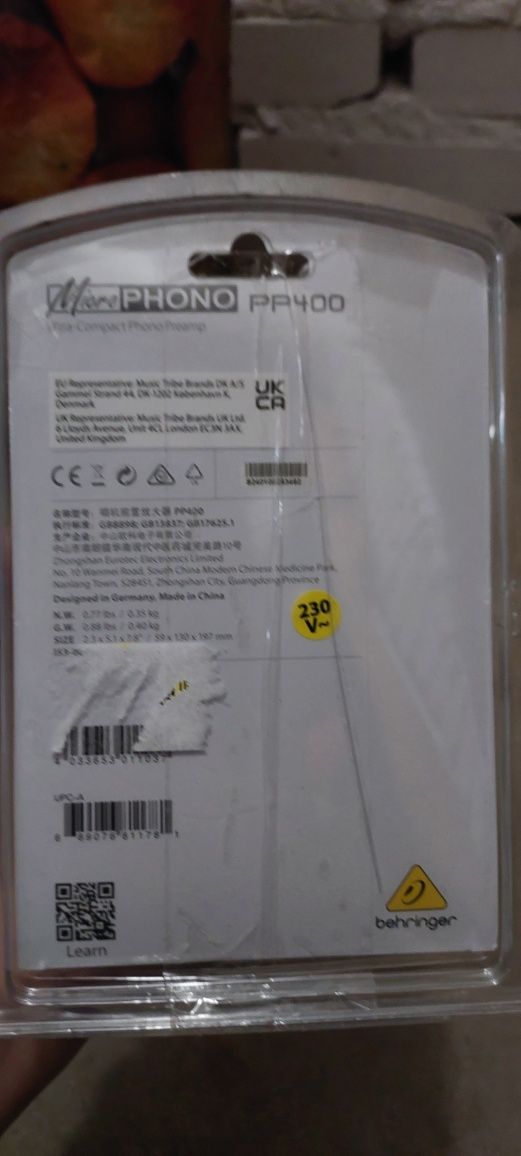 Przedwzmacniacz gramofonowy Behringer PP400
