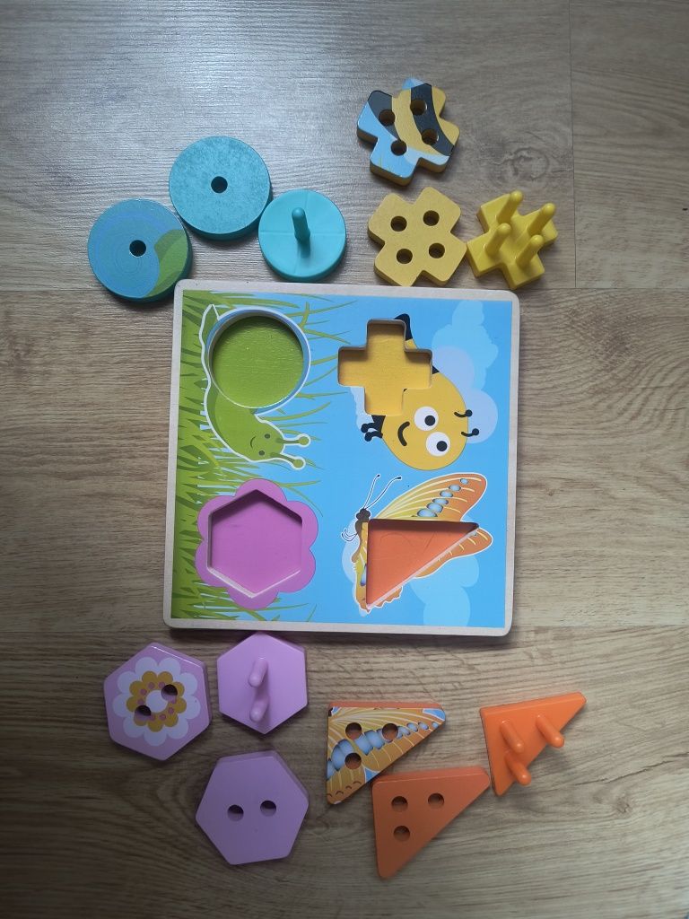 Drewniana układanka sorter łąka playtive