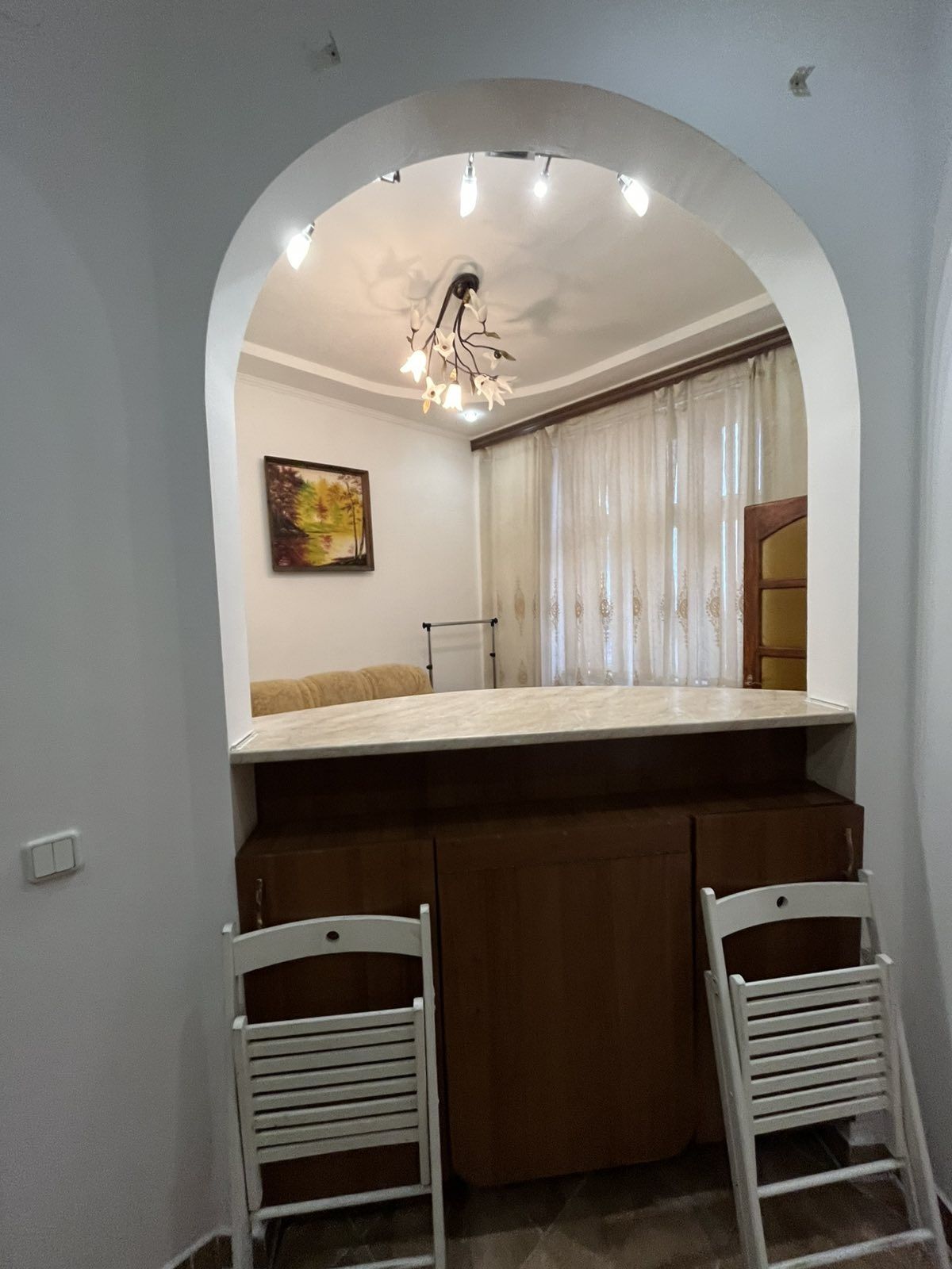 Продається 2 кімн. кв-ра в центрі м. Ужгород