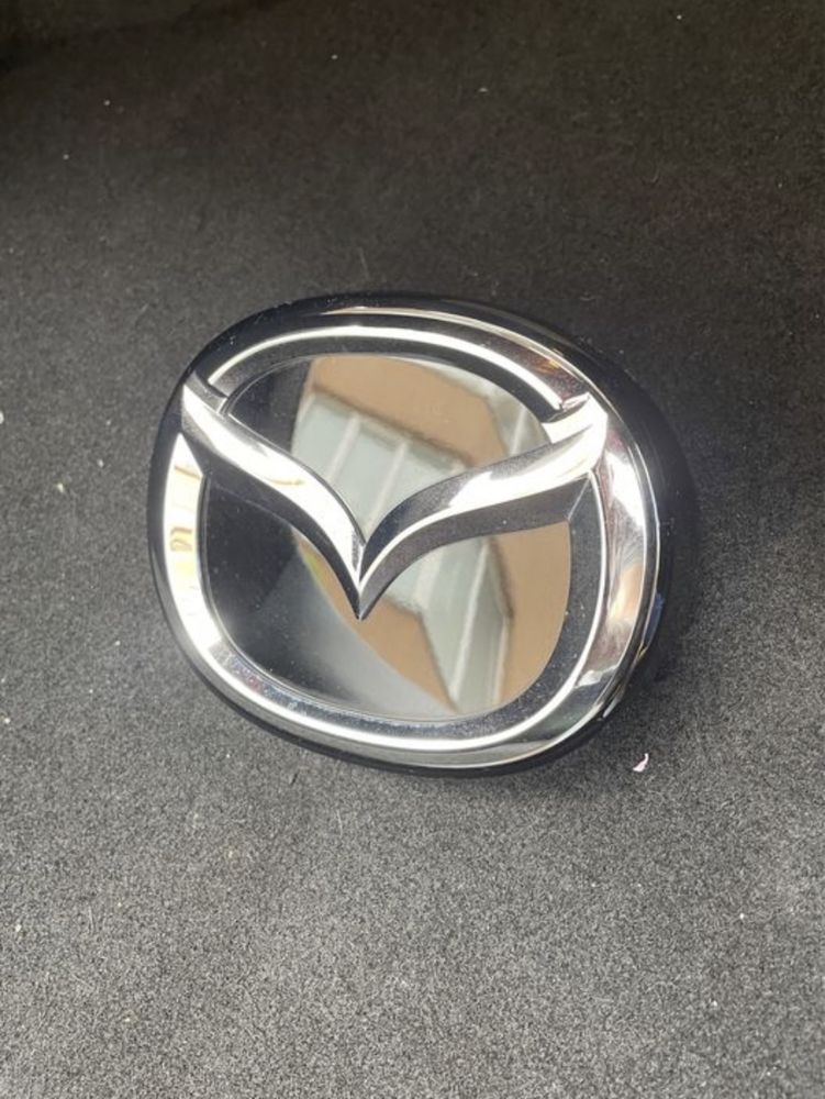 Емблема кришки багажника Mazda 3 BP 2019-2023