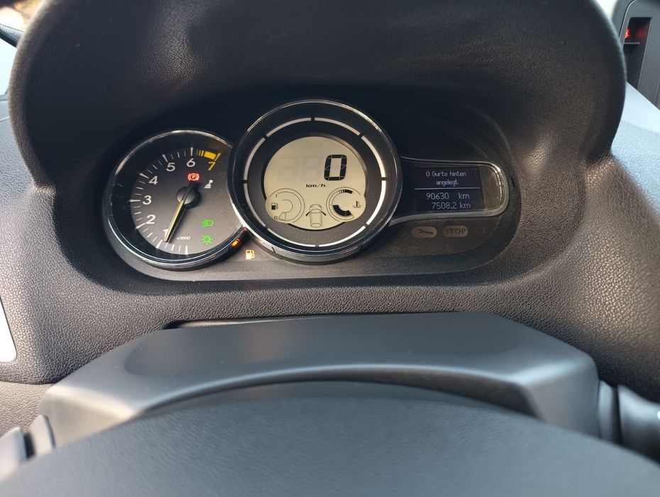 Renault Megane KOMBI 1.6B parktonik tempomat navi