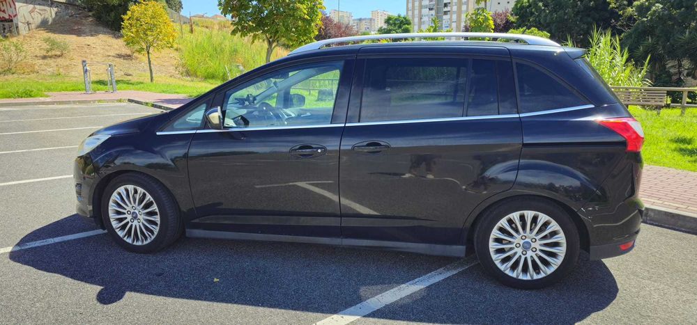 Ford C-MAX 1.6 TDCi Titanium (5 Lugares) - Março 2012