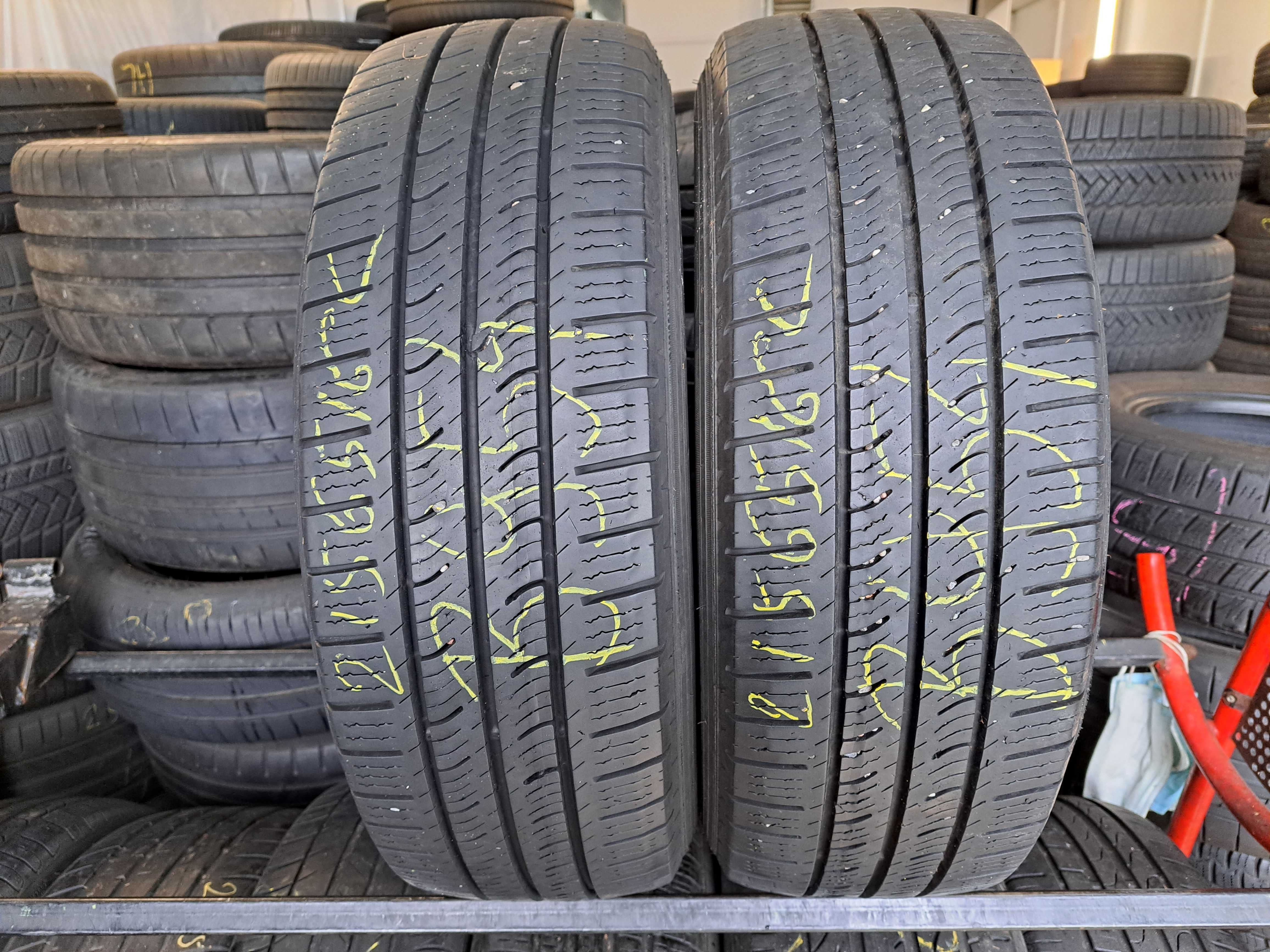 Opony 215/65/16 c Pirelli Carrier All Season