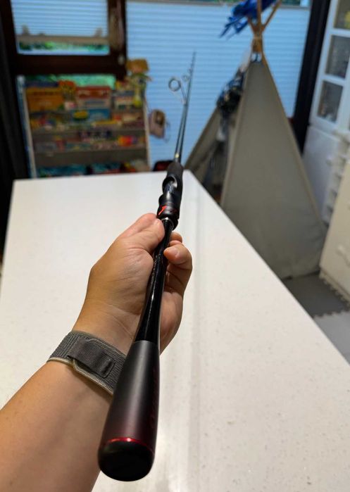 Shimano Zodias 270H (2.13m 10-30g) | Sandaczowy Klasyk | Stan IDEALNY