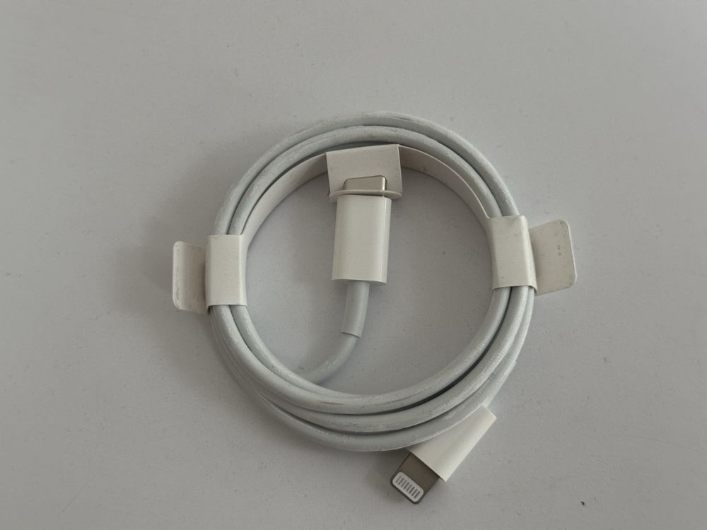 Kabel USB-c do Lightning Apple !!! Oryginał !!! Nowy !!!