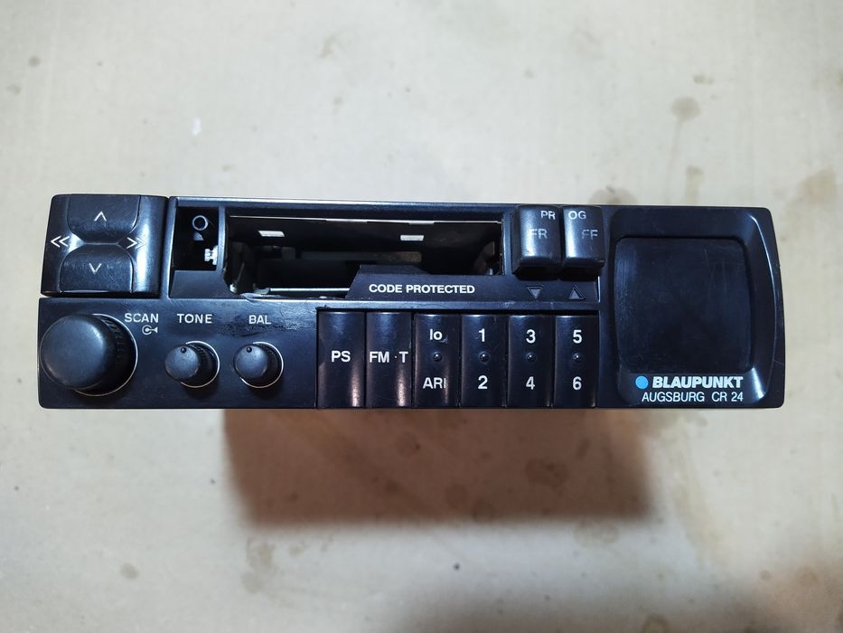 Вінтажні магнітоли Blaupunkt на запчастини