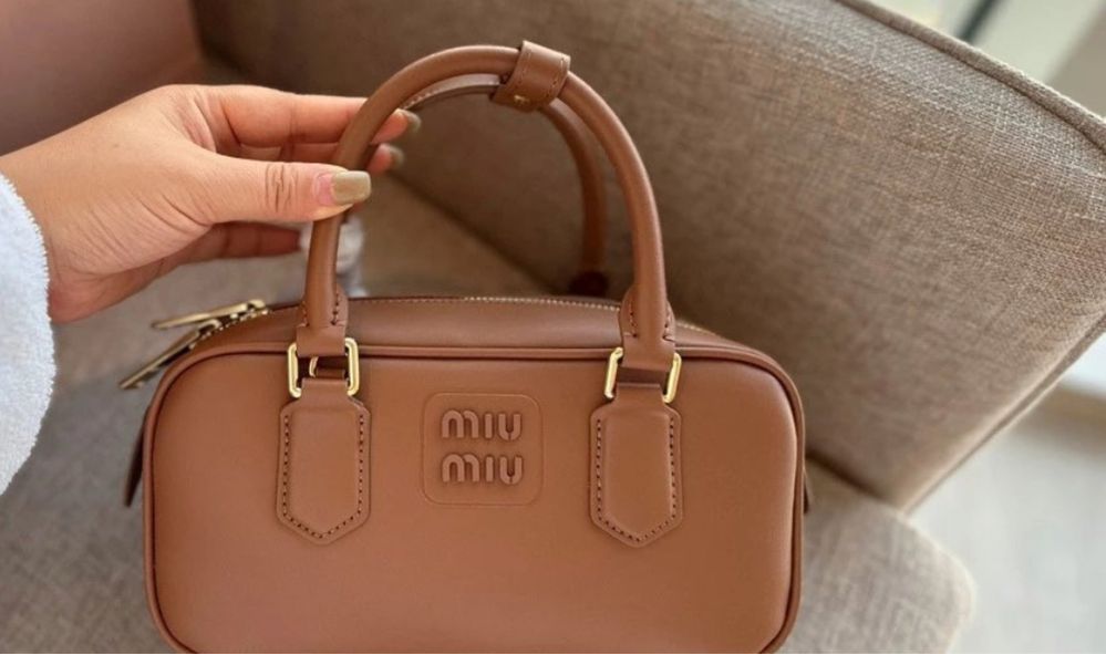 Torebka miumiu bowling bag
