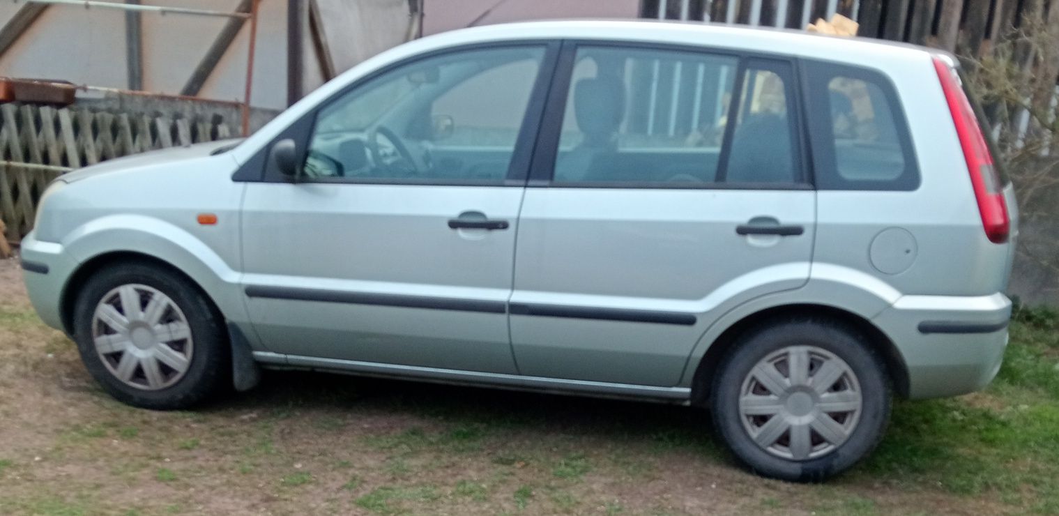 Ford fusion 1,4 2004 benzyna