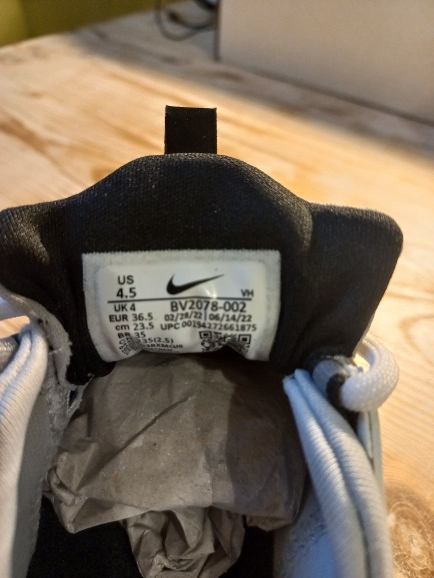Nowe buty Nike SB NYJAH FREE 2. Rozmiar 36,5.
