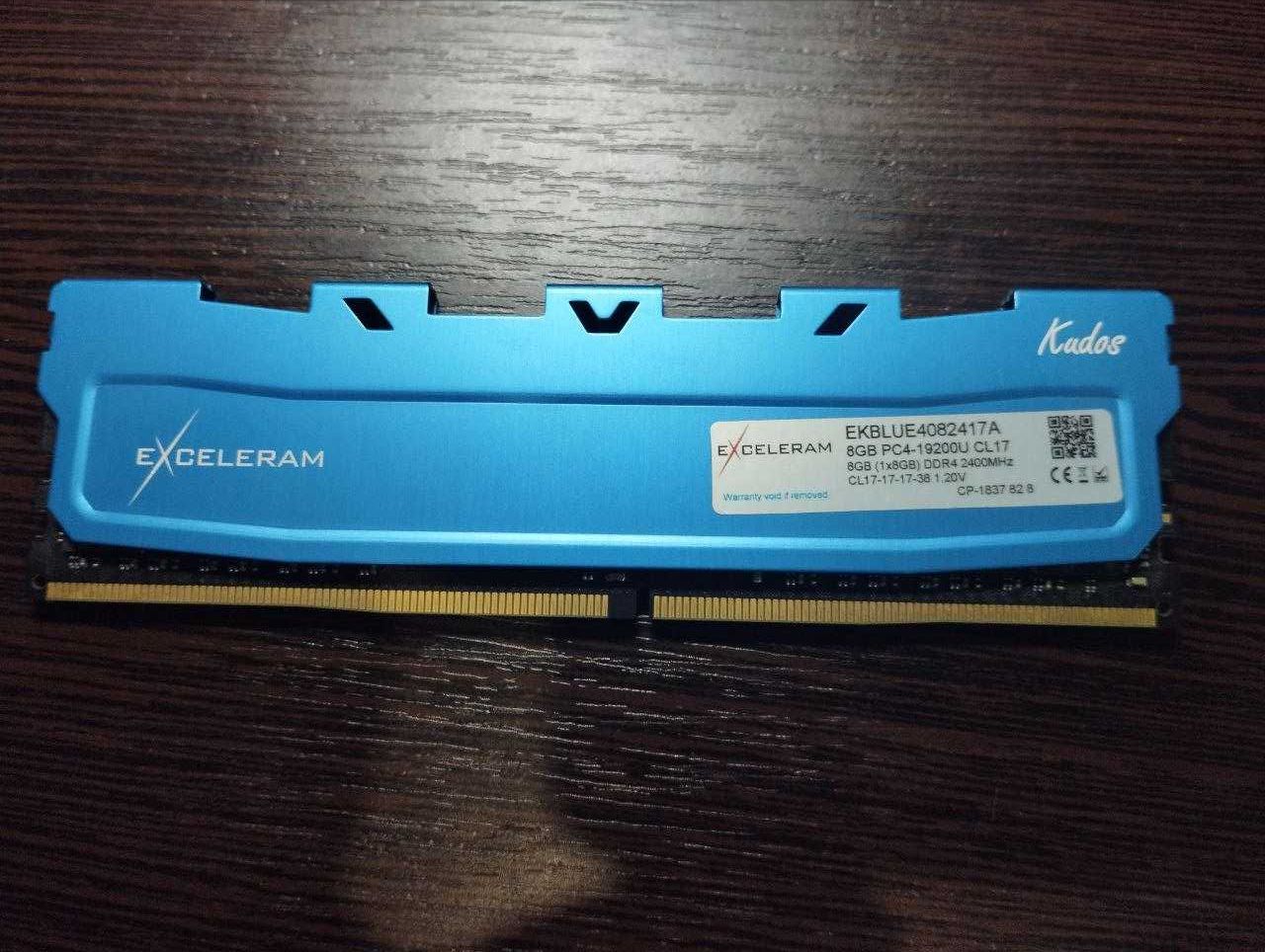 Exceleram 8 GB DDR4 2400 MHz (EKBLUE4082417A)