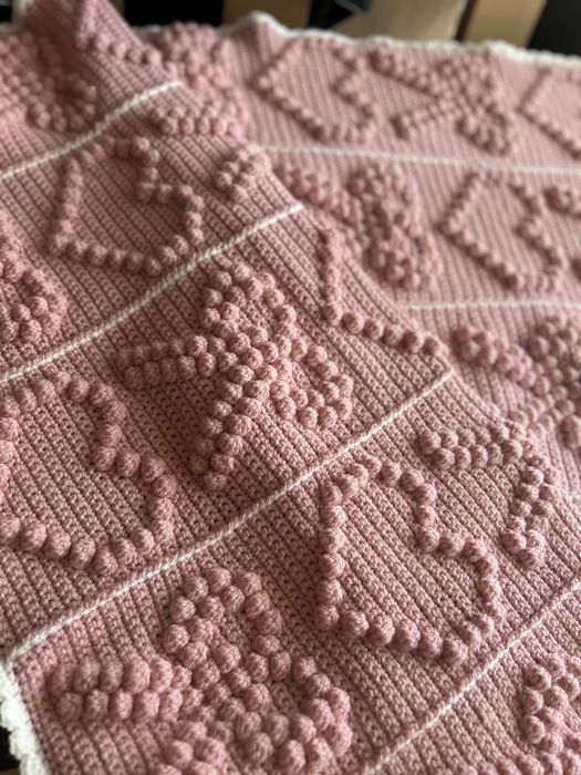 Kocyk dzieciecy recznie robiony