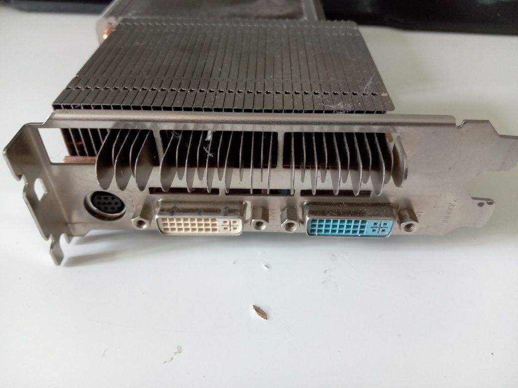 Karta graficzna GeForce 9600 GT by Gigabyte