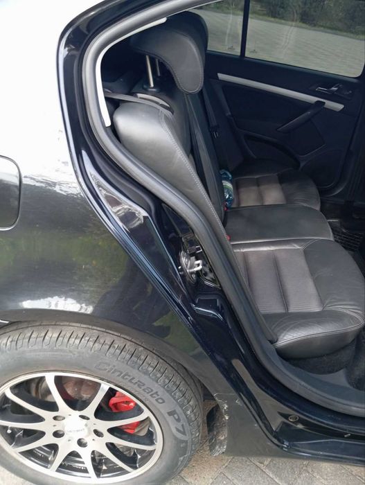 Шкода Октавія FL 1.8