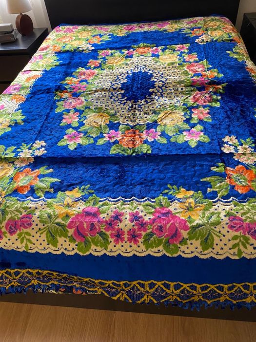 Colchas de VELUDO antigas.