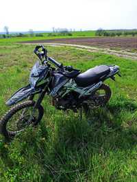 Продам мотоцикл Geon x-road 250