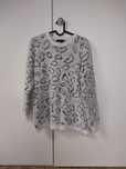 Włochaty sweter w zwierzęcy print L