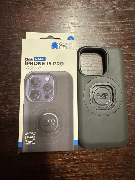 Etui Quadlock Iphone 15 PRO Magsafe