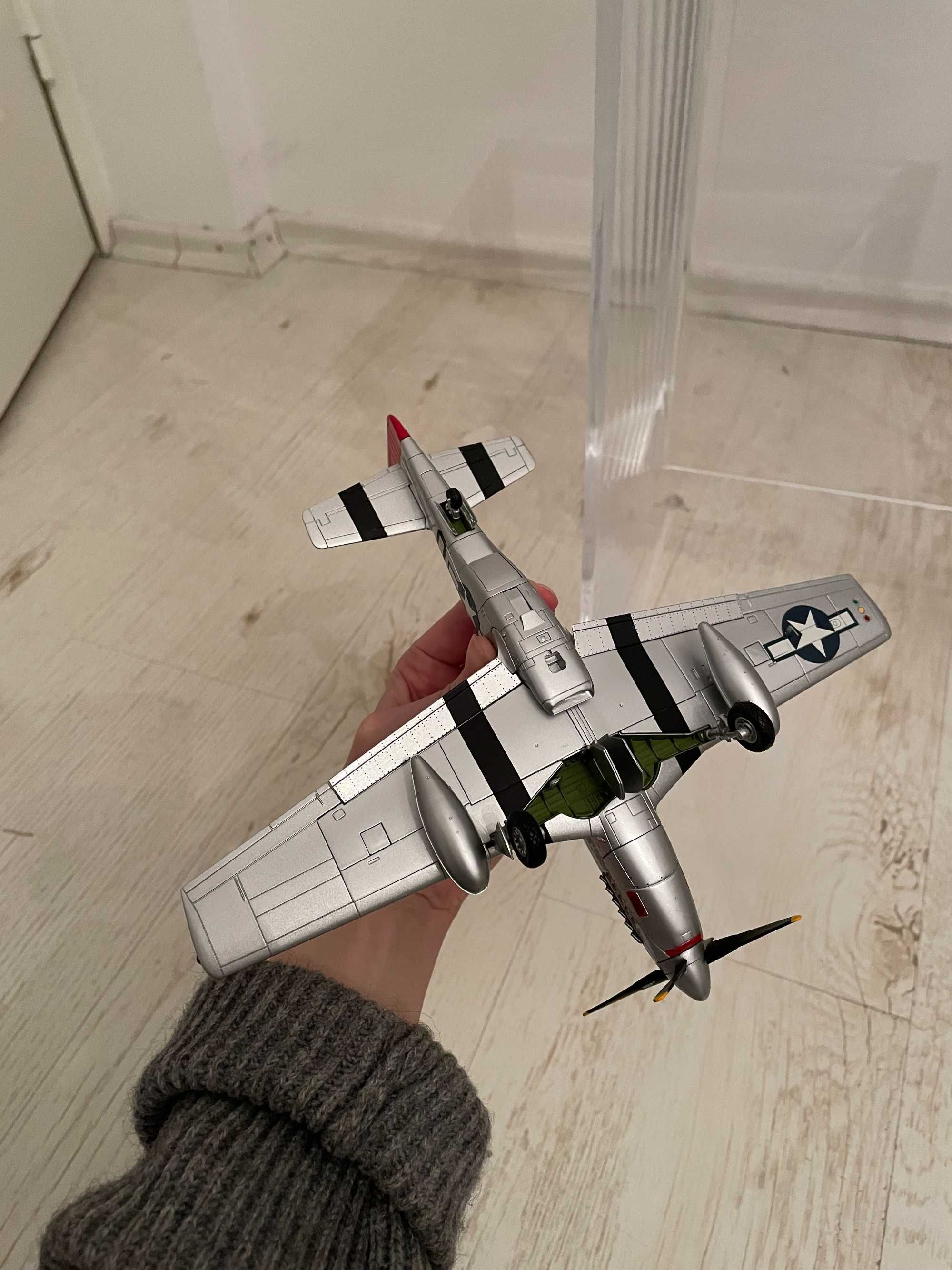 Hobby Master HA7706 P-51D Mustang 1:48