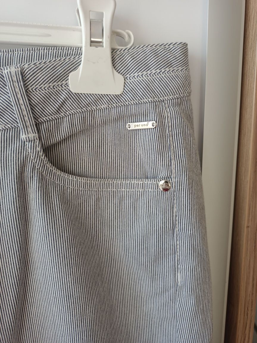 Spodnie regular, r. 42