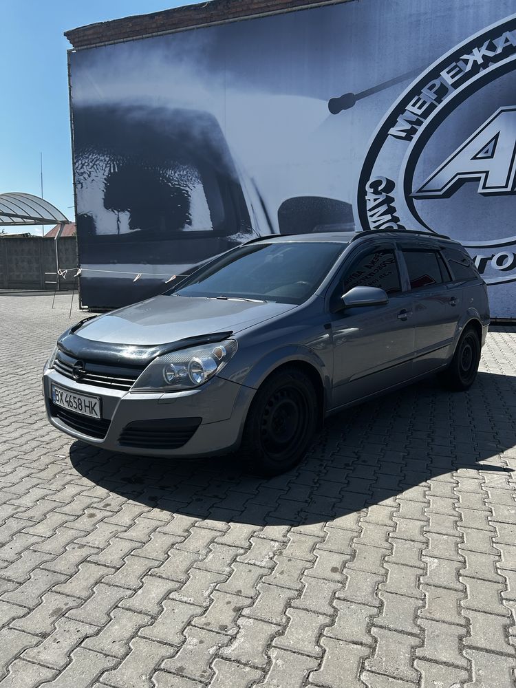 Продам Opel Astra H
