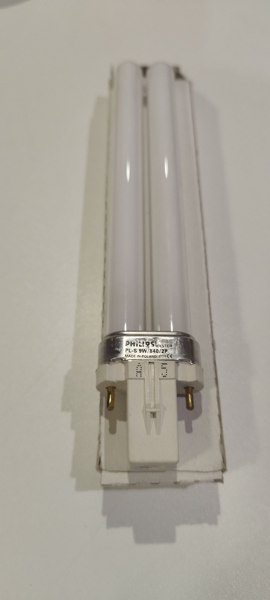 Люмінесцентна лампа Philips PL-S 9W/840/2P