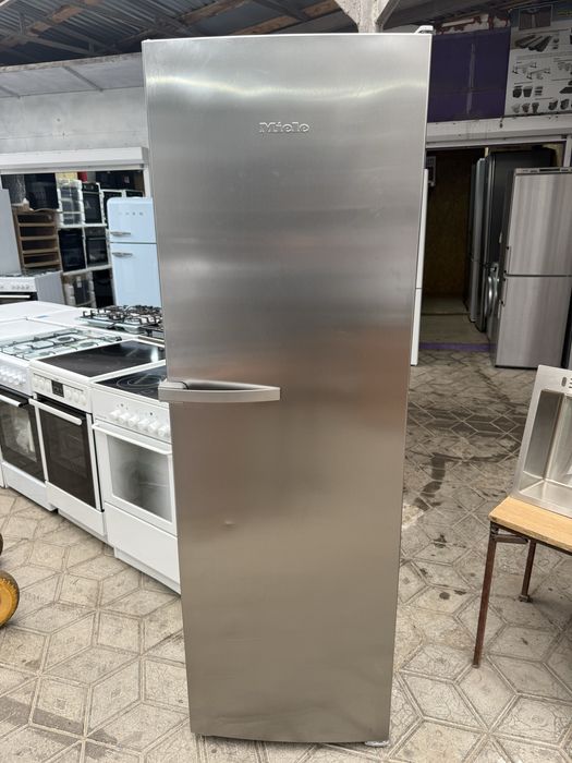 Холодильник Miele K12820SD
