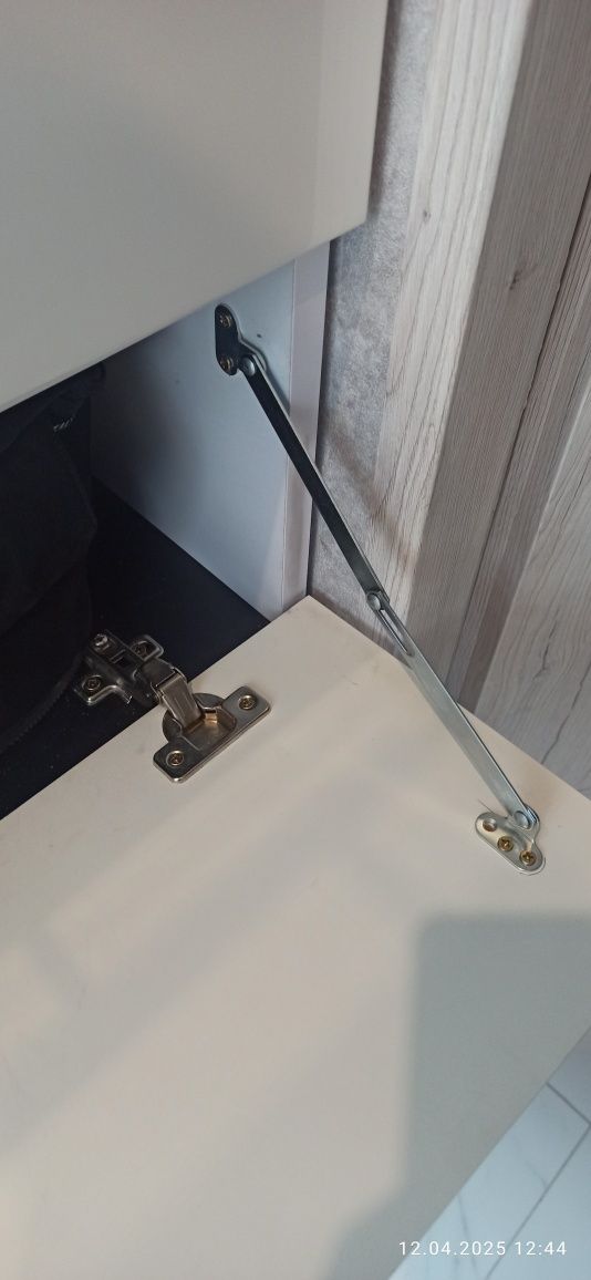 Sprzedam garderobe na wymiar