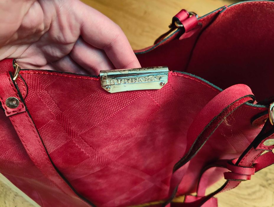 Сумка, шопер Burberry Red Leather Tote Bag