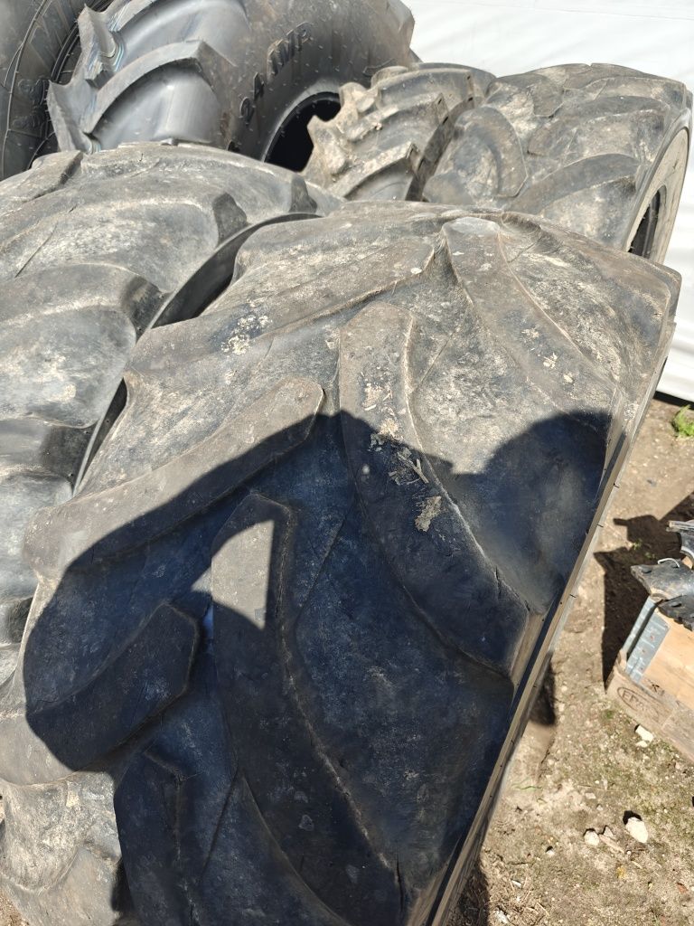 4x opona 460/70r24 Vredestein ładowarka teleskopowa