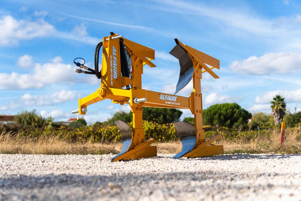 Charruas Automáticas/Hidráulicas 8"a 12" / 1 e 2 Ferros ALFAGRI