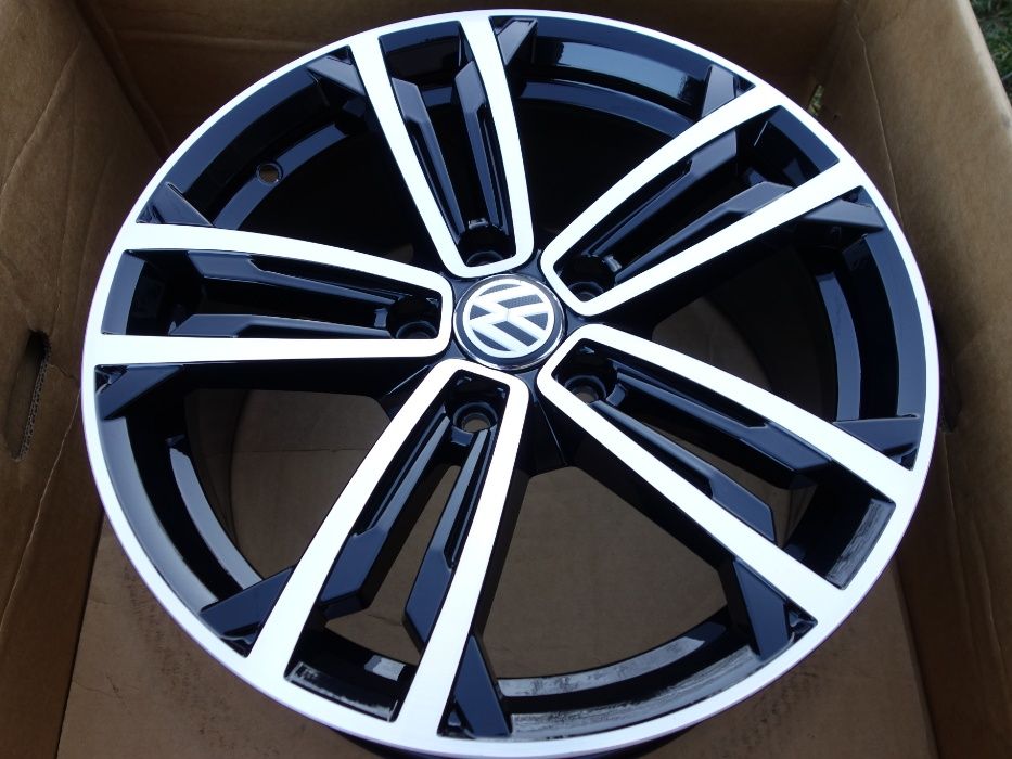 FelgiVW Golf VII GTI GTE TIGUAN Arteon Touran 17'
