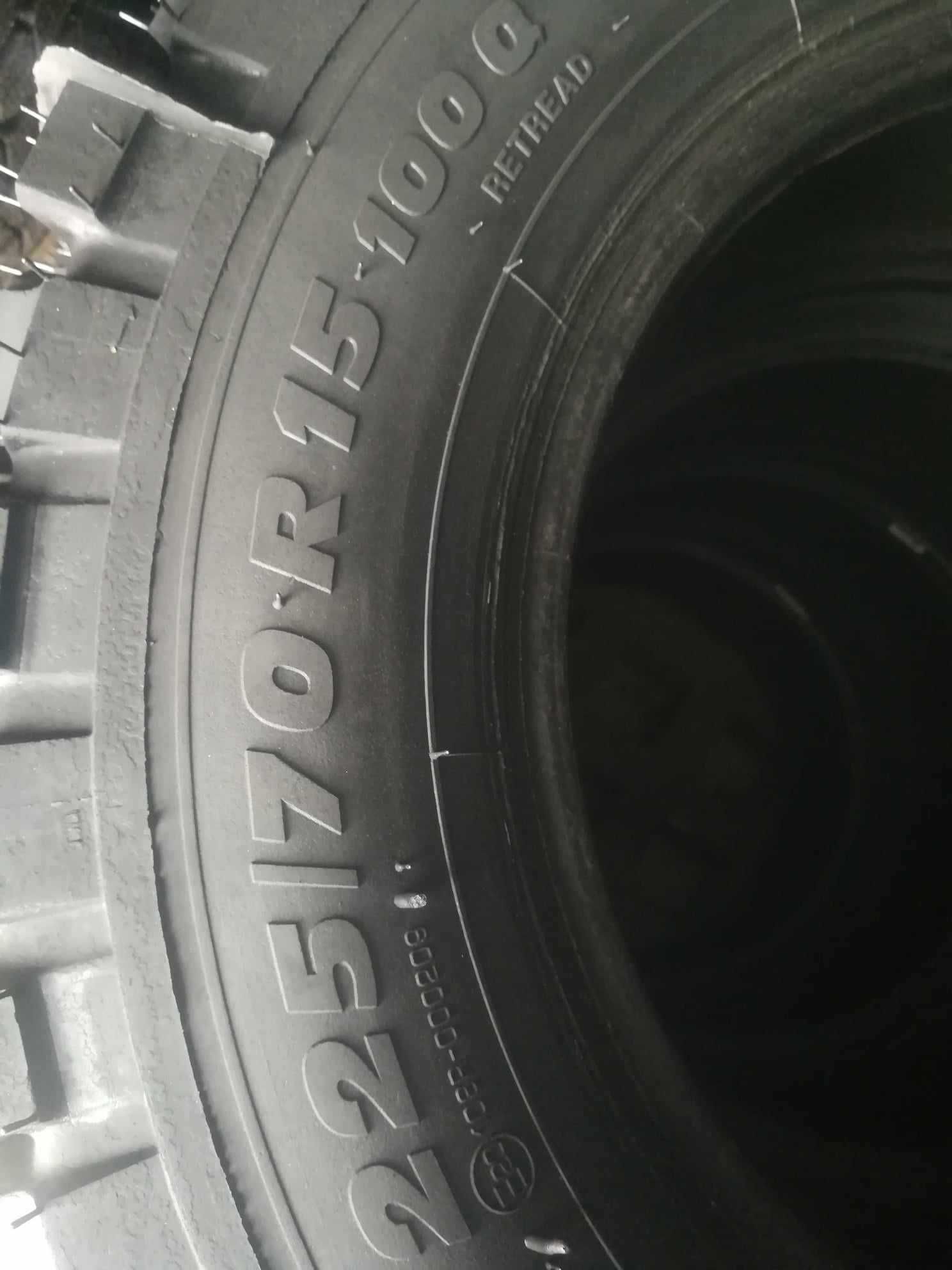 Opony 225/70r15 TERENOWE 4x4 Bieżnikowane