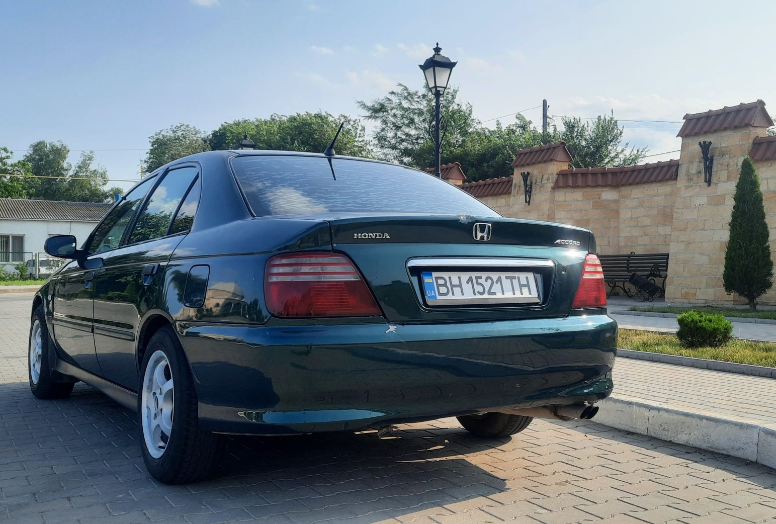 Honda accord 6 (2001)
