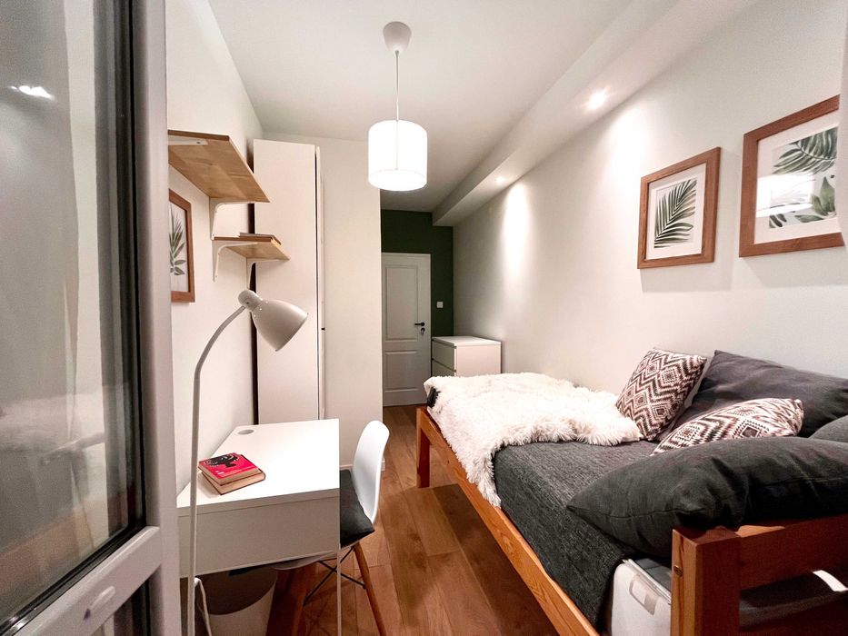 Pokój 1-osobowy z tarasem, Bielany (student/ka, młodzi pracujący)