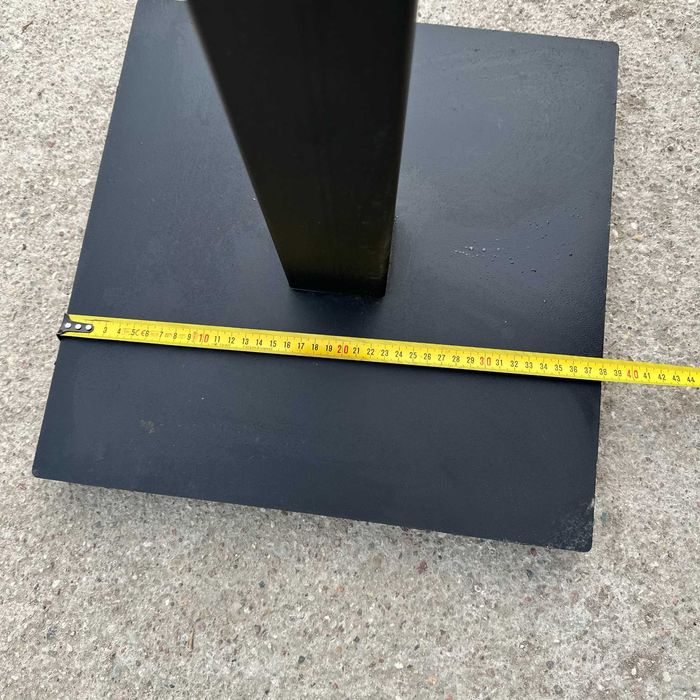 Żeliwna podstawa kwadratowa do stołu - Pedrali