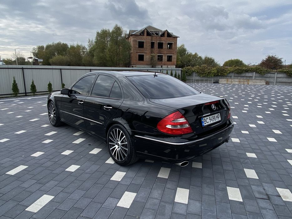 Mercedes-Benz w211 Avangard