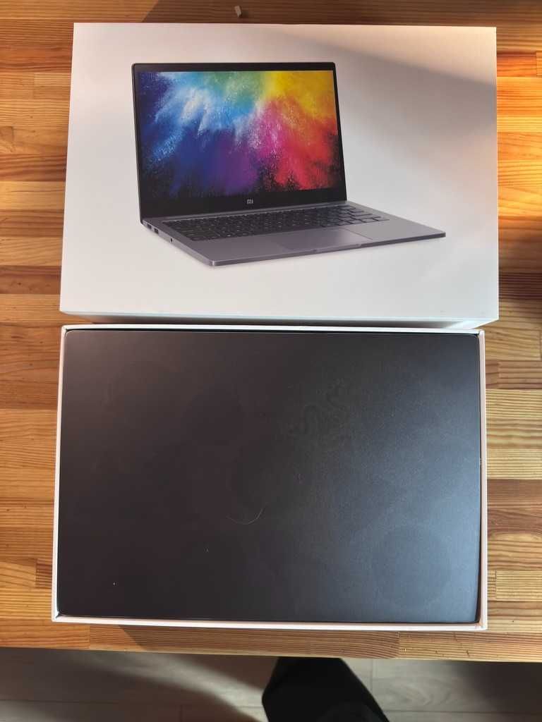 Ноутбук Xiaomi Mi Notebook AIR 13.3 8/256