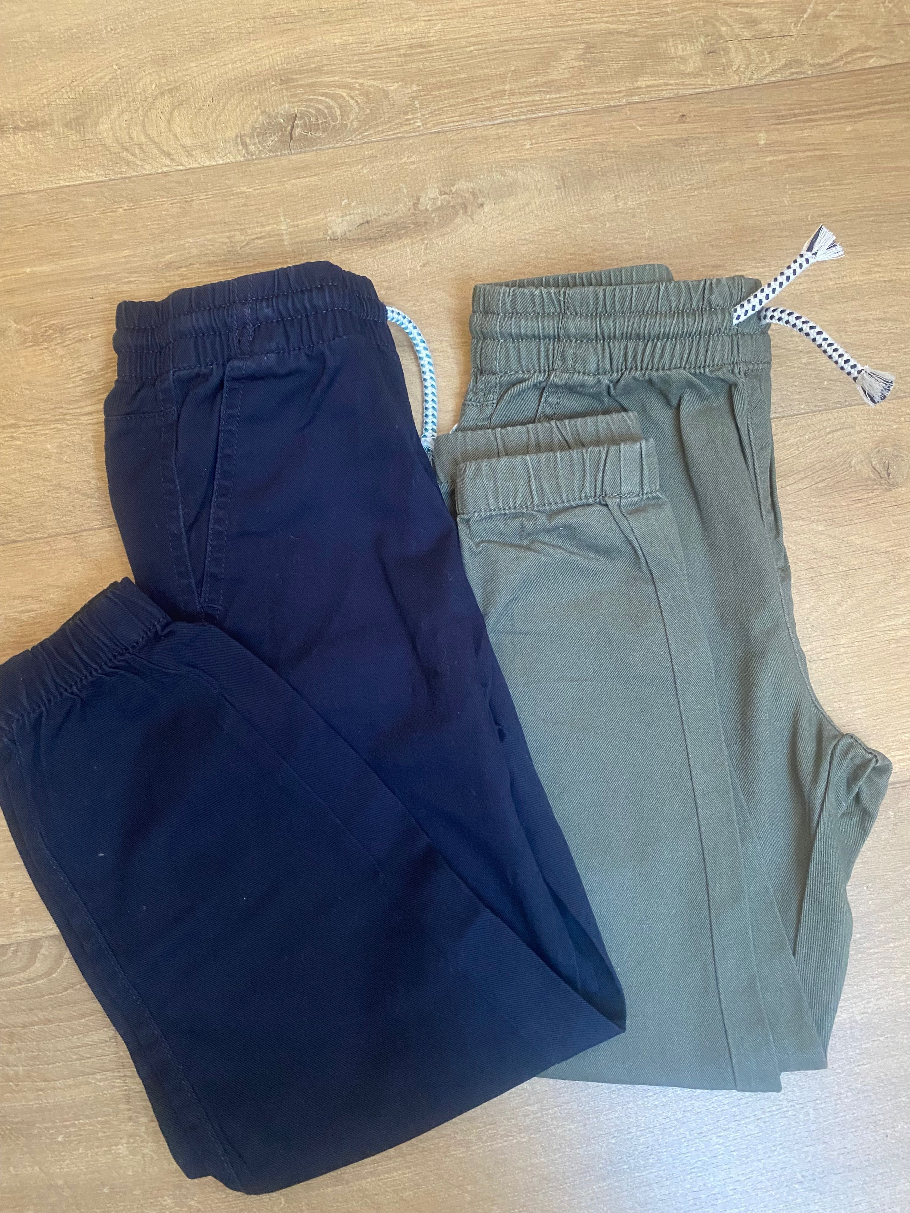 2 pary spodni dziecięcych H&M Joggery rozmiar 116 cm