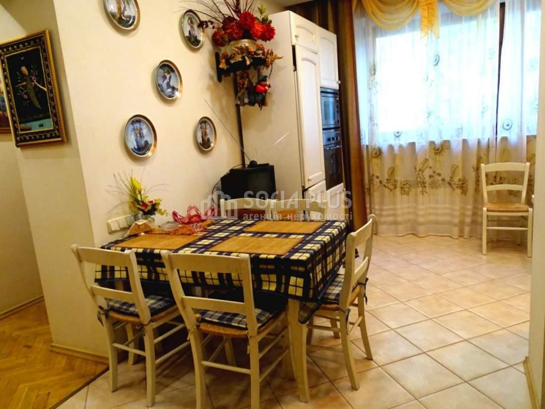 Срочно! 3к, Грушевського Михайла вул. 34А