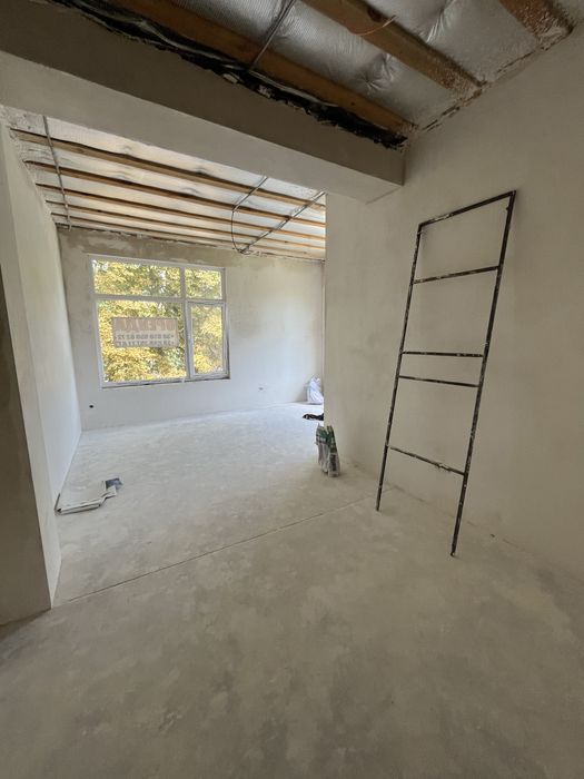 Оренда комерції в центрі Ворзеля