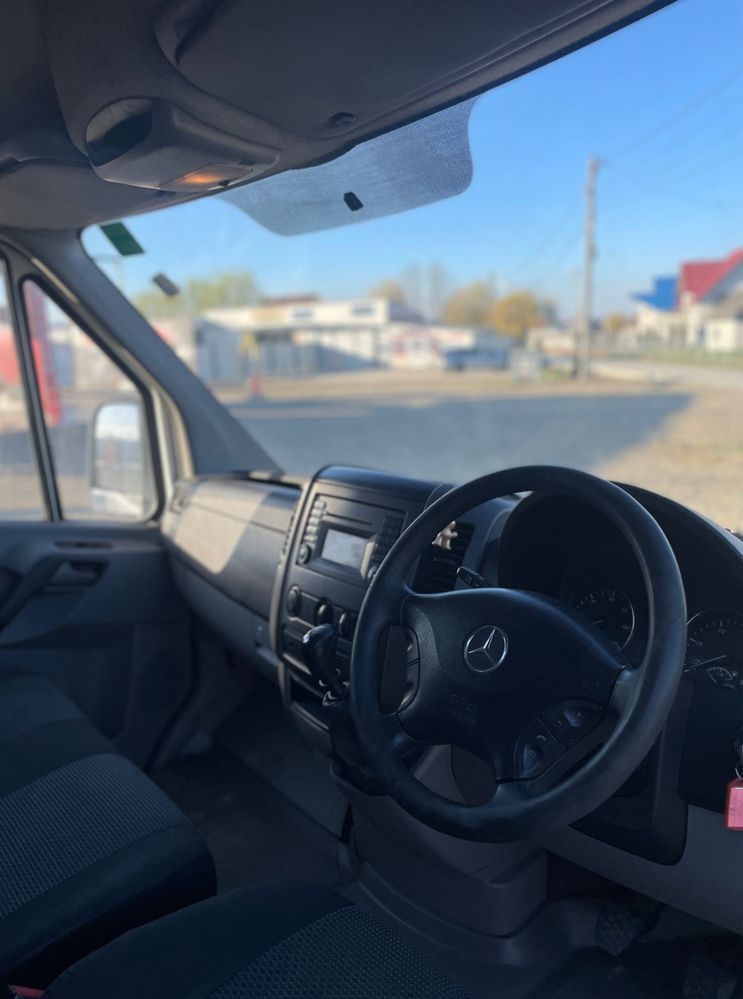 Mersedes sprinter 313 ПРАВОРУЛЬНИЙ