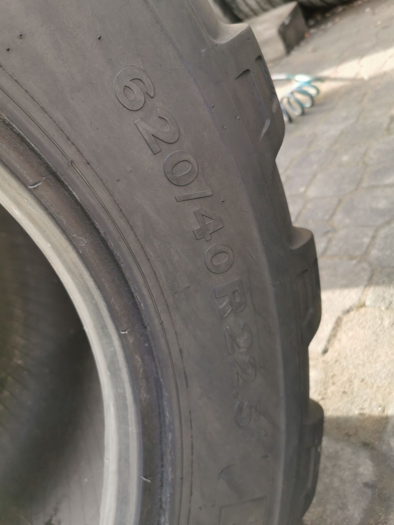 Opona 620/40R22.5 Alliance Flotation Implement A-380