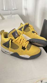 Jordan 4 tour em otimo estado