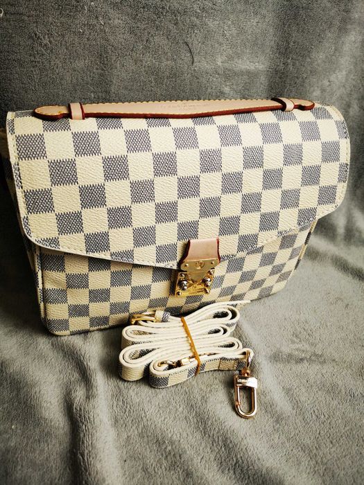 Torebka LV Louis Vuitton Metis Monogram Skórzana Biała wytłaczana