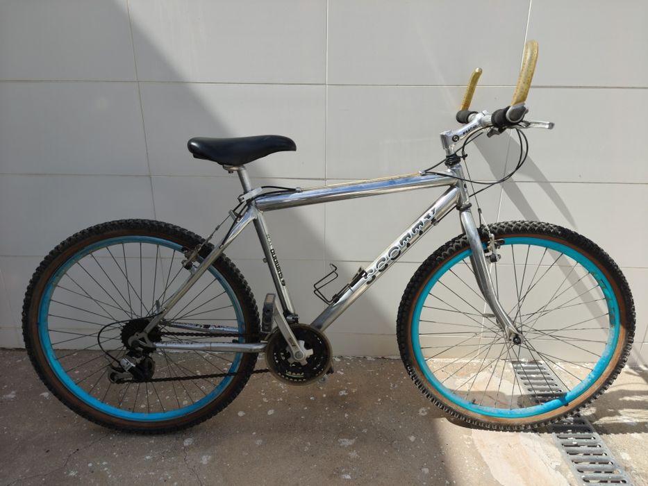Vendo bicicleta BTT