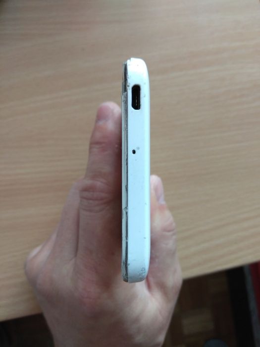 Huawei Ascend G620S-L01, uszkodzony
