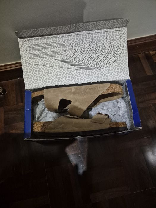 Sandálias Birkenstock Arizona em couro oleado – Tabacco Brown