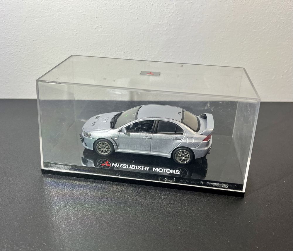 Модель Mitsubishi Lancer Evo X 1/43